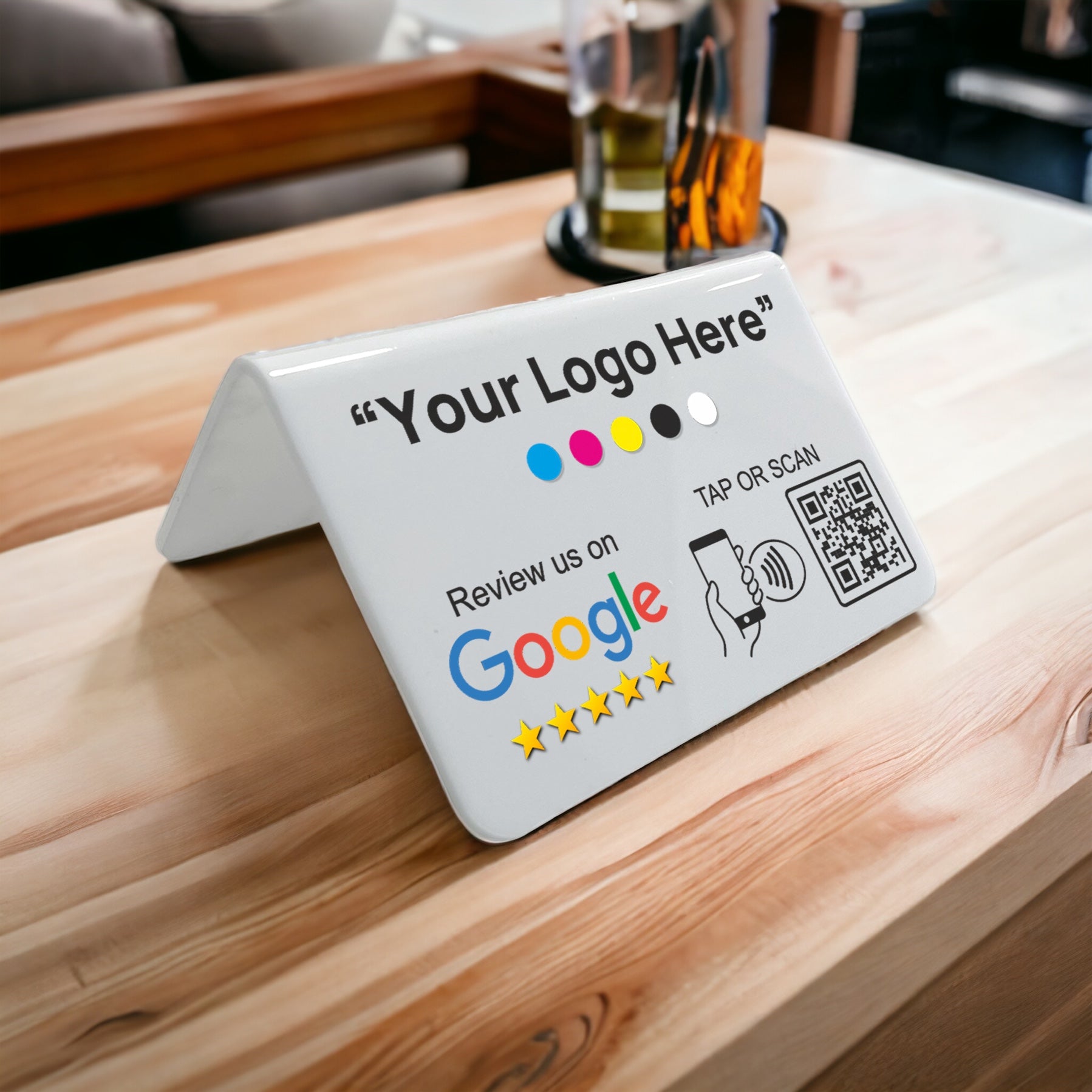 Smart-Tap, |Google Review Table Talker με NFC/QR Code, V-Shape με το λογότυπό σας. Άσπρο