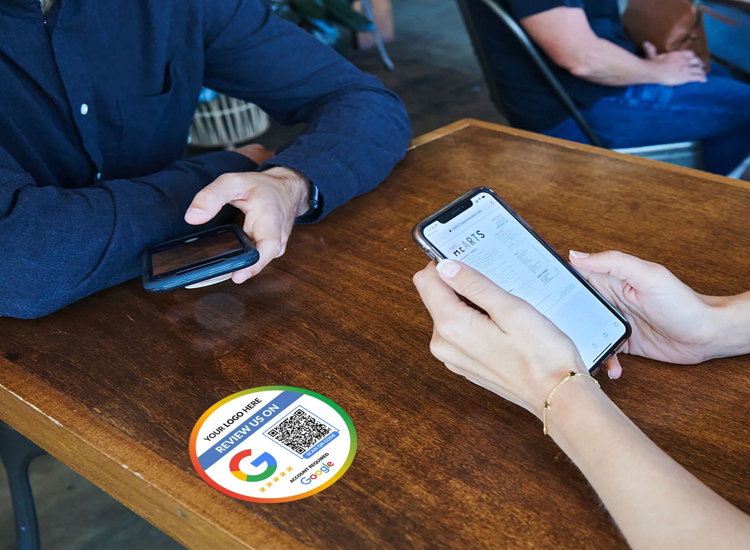 Smart-Tap, Google Review Sticker με QR Code με το λογότυπό σας.