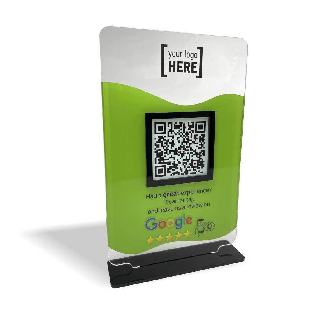 Smart-Tap, Google Review Table Talker με NFC/QR Code, T-Shape διάφανο με χρωματιστό αυτοκόλλητο και το λογότυπό σας. Πράσινο αυτοκόλλητο με μαύρα διακοσμητικά.