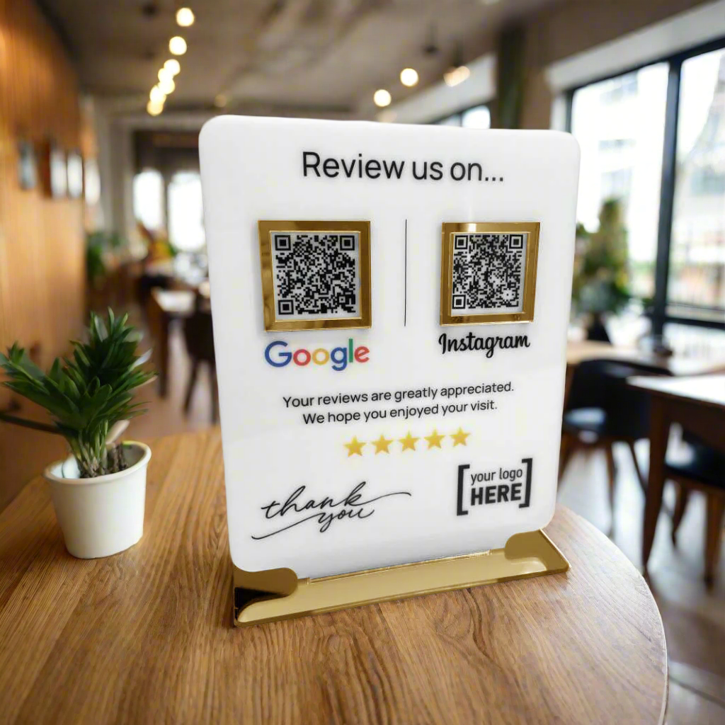 Smart-Tap, Google Review Table Talker 2-Links με NFC/QR Code, T-Shape με το λογότυπό σας. Άσπρο με χρυσά διακοσμητικά