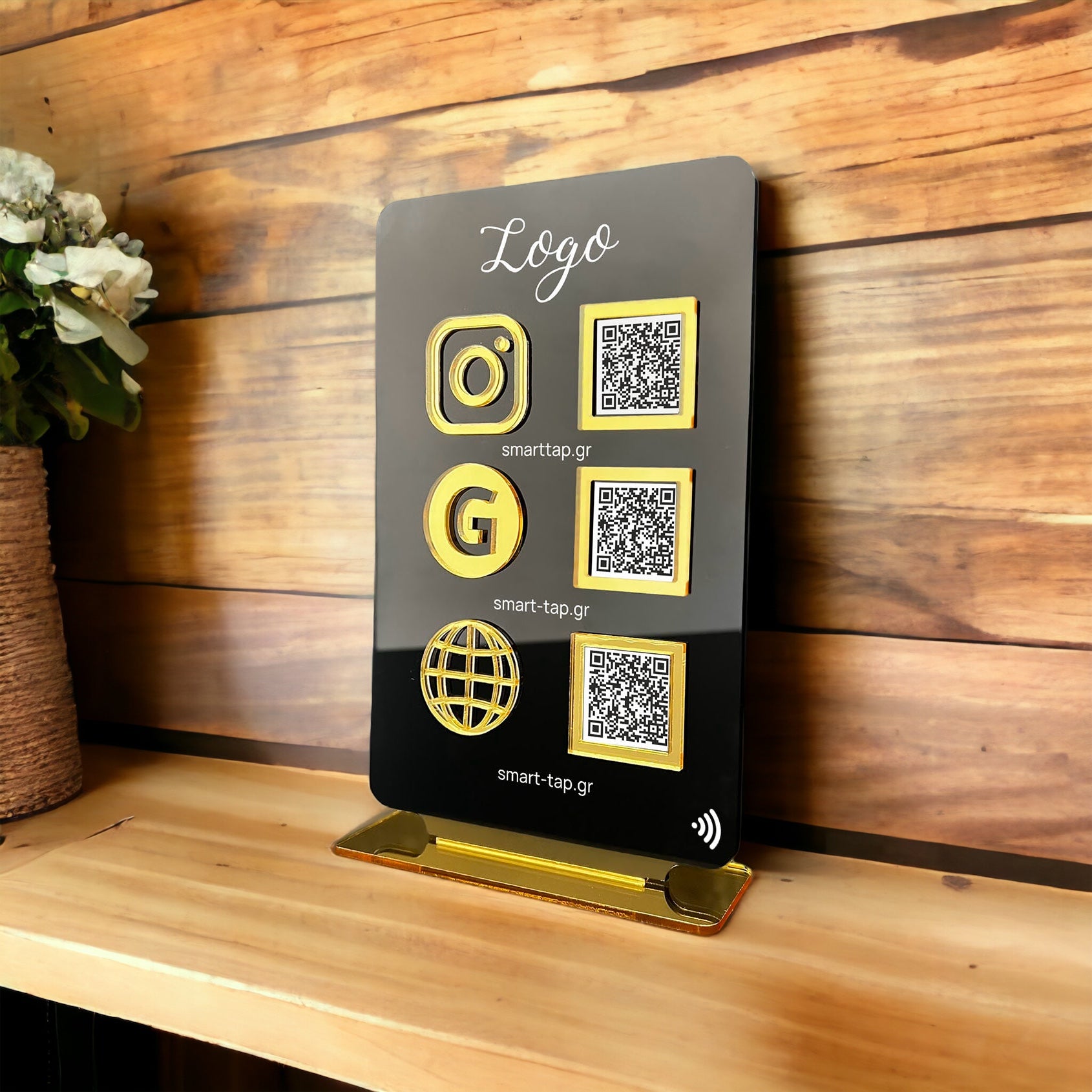 Smart-Tap, Google Review Table Talker 3-Links με NFC/QR Code, T-Shape Big με το λογότυπό σας. Μαύρο με χρυσά διακοσμητικά